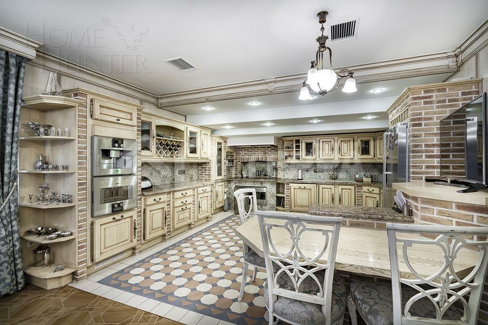 3-этажный коттедж 1 200 м² с отделкой