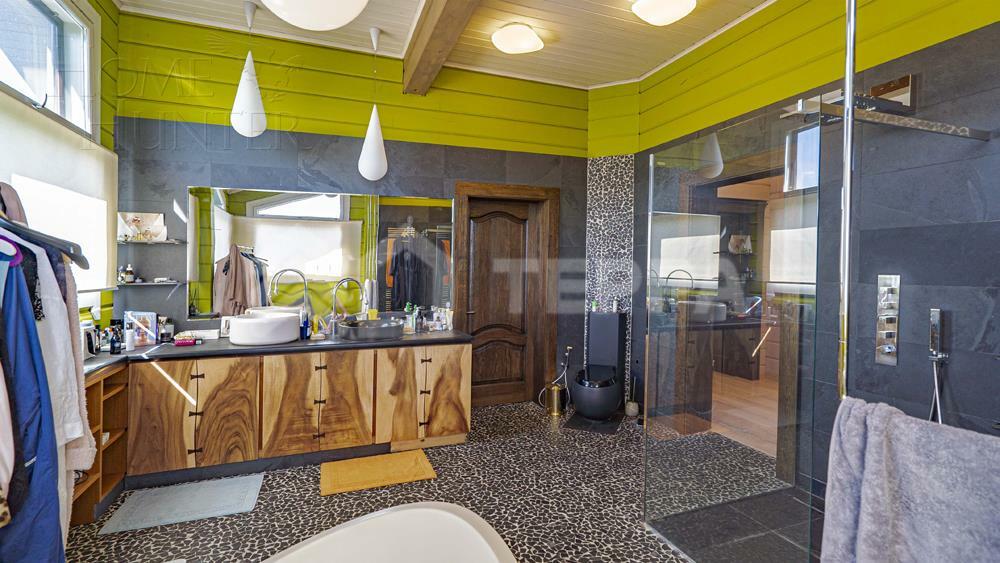 2-этажный коттедж 1 500 м² с отделкой