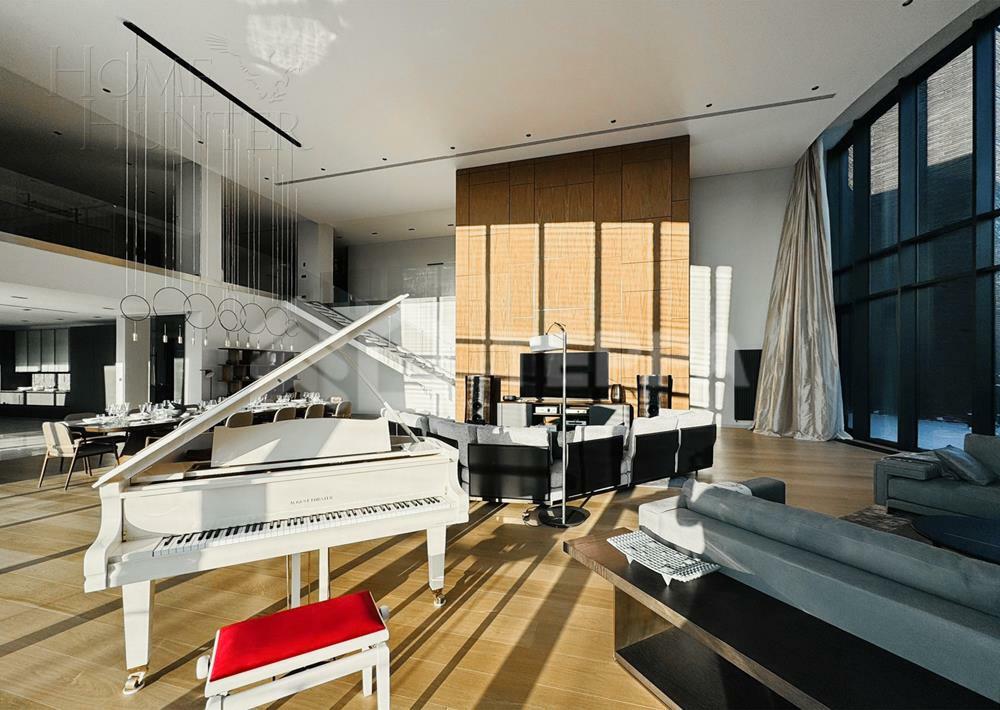 3-этажный коттедж 2 600 м² с отделкой