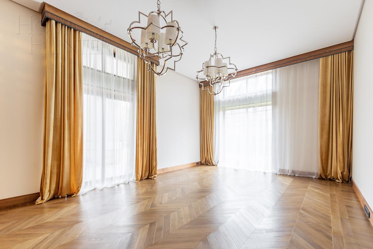 2-этажный коттедж 989.7 м² с отделкой