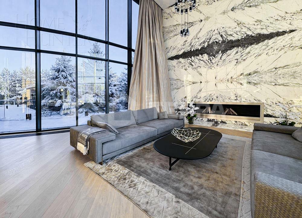 3-этажный коттедж 2 600 м² с отделкой