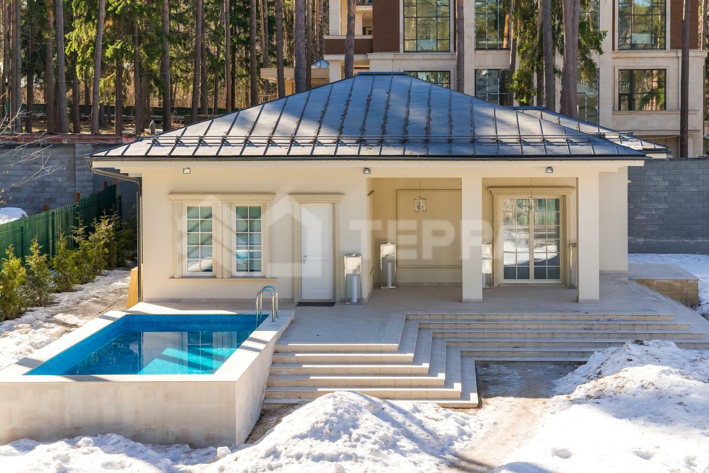 2-этажный коттедж 1 015 м² с отделкой