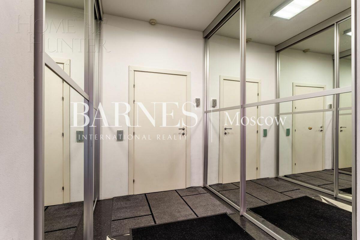 3-КОМН. КВАРТИРА С ОТДЕЛКОЙ 205 М² НА 10 ЭТАЖЕ