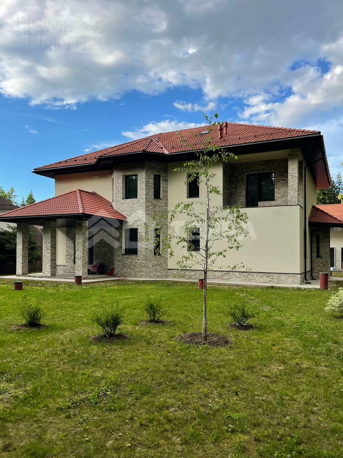 2-этажный коттедж 440 м² без отделки