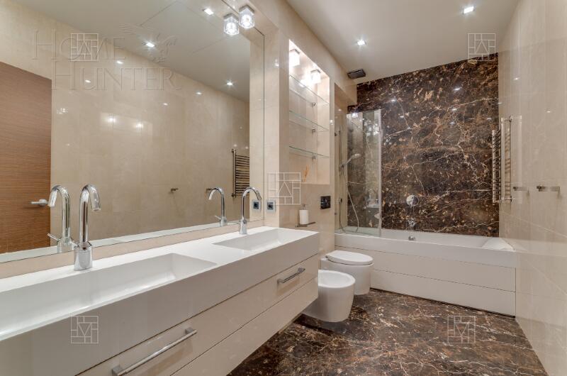 7-КОМН. КВАРТИРА С ОТДЕЛКОЙ 330 М² НА 2 ЭТАЖЕ