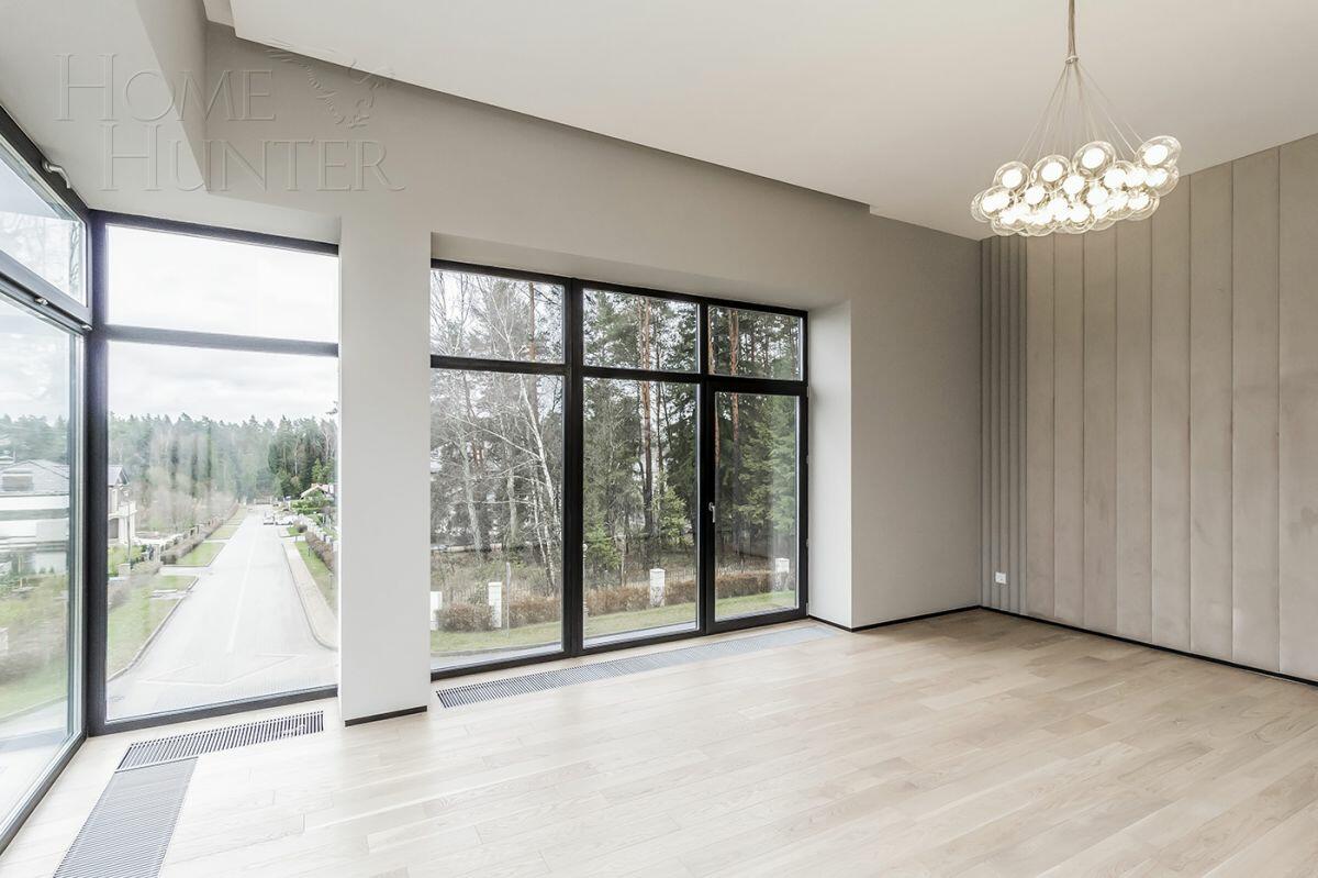 2-этажный коттедж 720 м² с отделкой