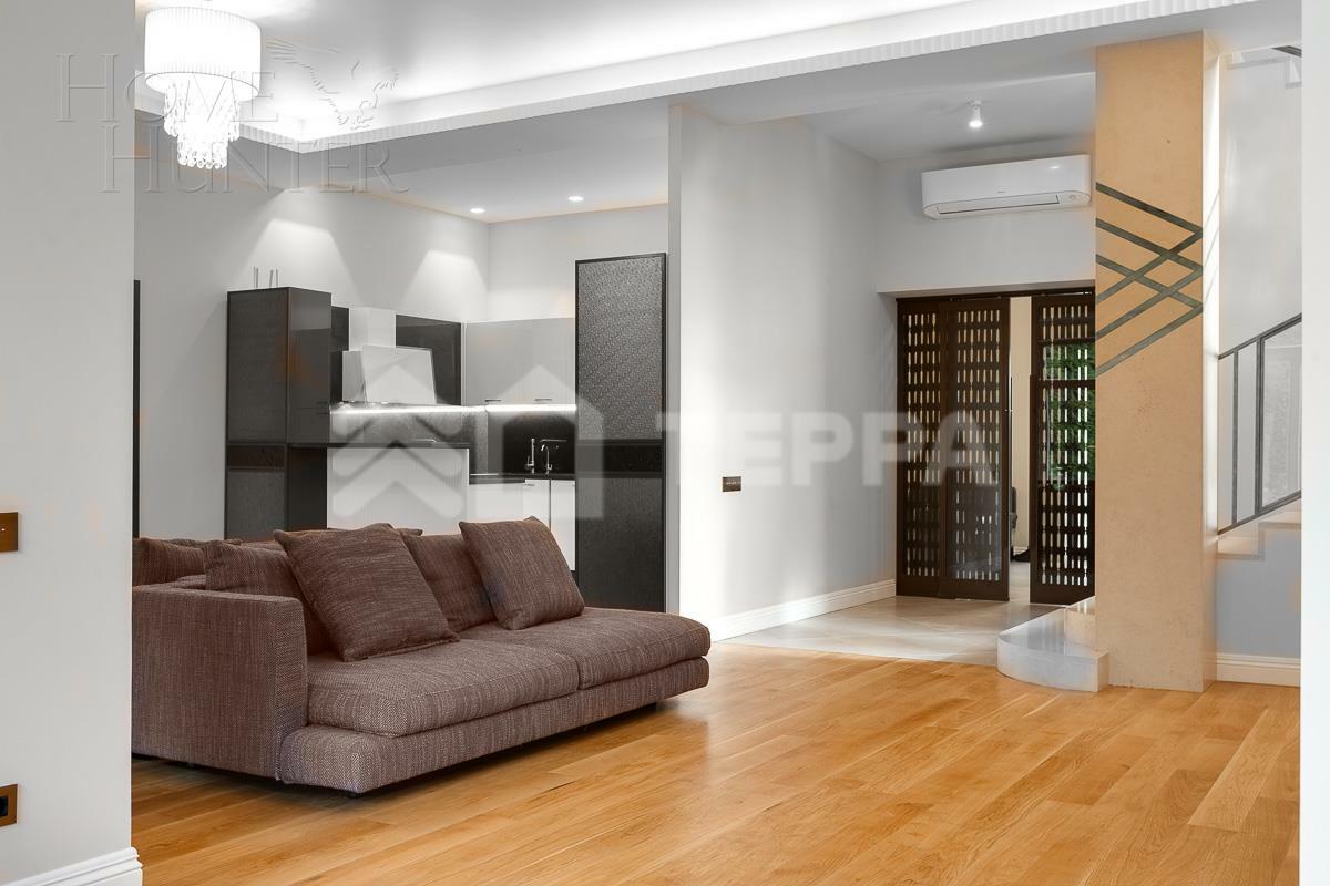 3-этажный таунхаус 365 м² с отделкой