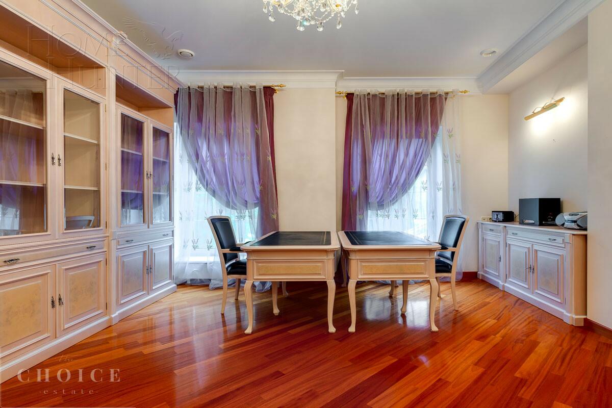 2-этажный коттедж 800 м² с отделкой