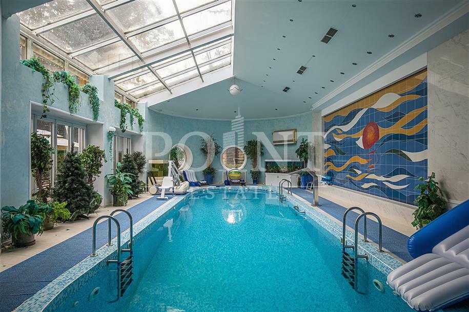 КОТТЕДЖ 1 400 м² с отделкой