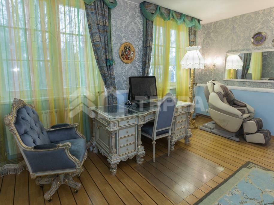 2-этажный коттедж 800 м² с отделкой