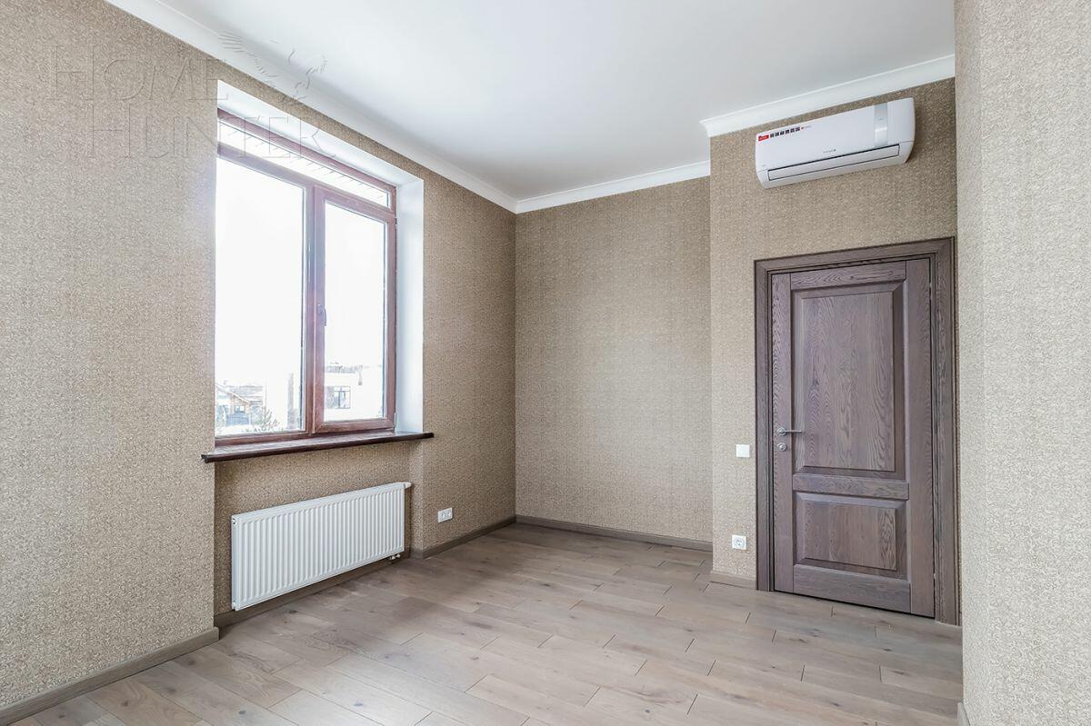 2-этажный коттедж 400 м² с отделкой