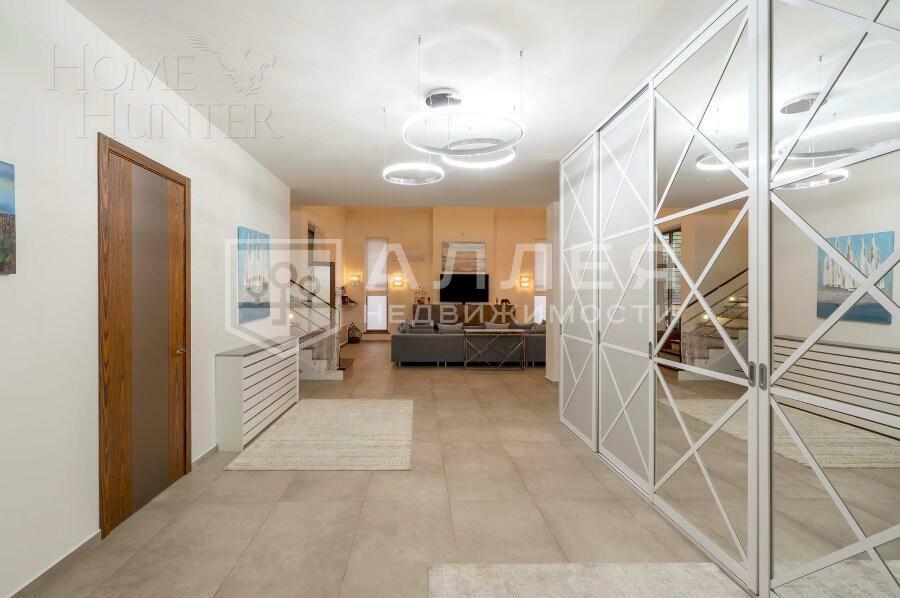 2-этажный коттедж 300 м² с отделкой