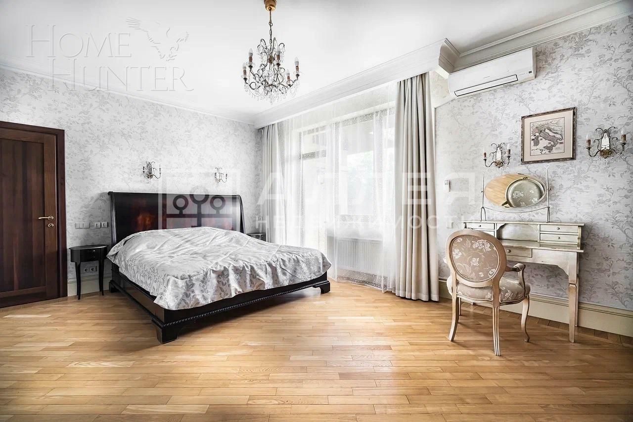 2-этажный коттедж 750 м² с отделкой