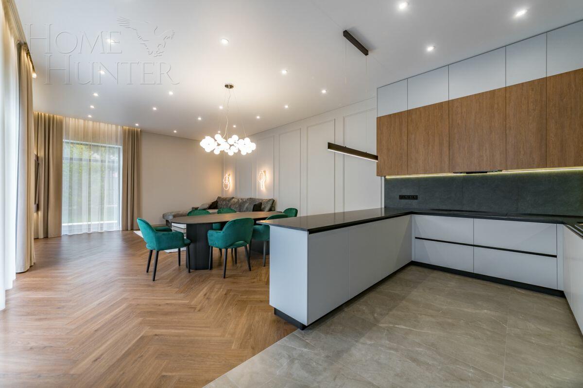 2-этажный коттедж 210 м² с отделкой