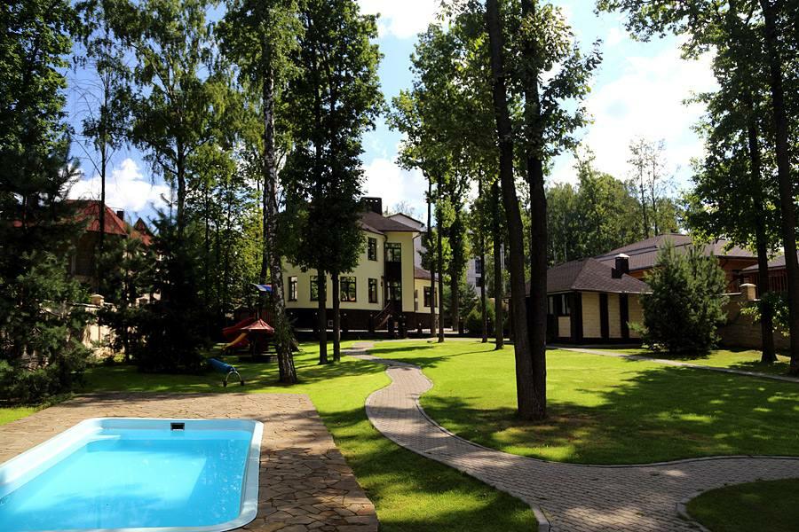 2-этажный коттедж 650 м² с отделкой