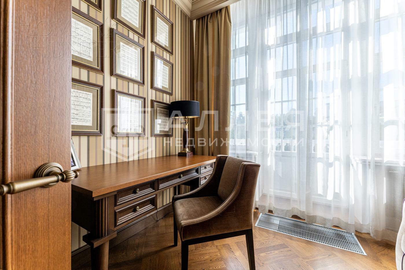 2-этажный коттедж 1 065 м² с отделкой