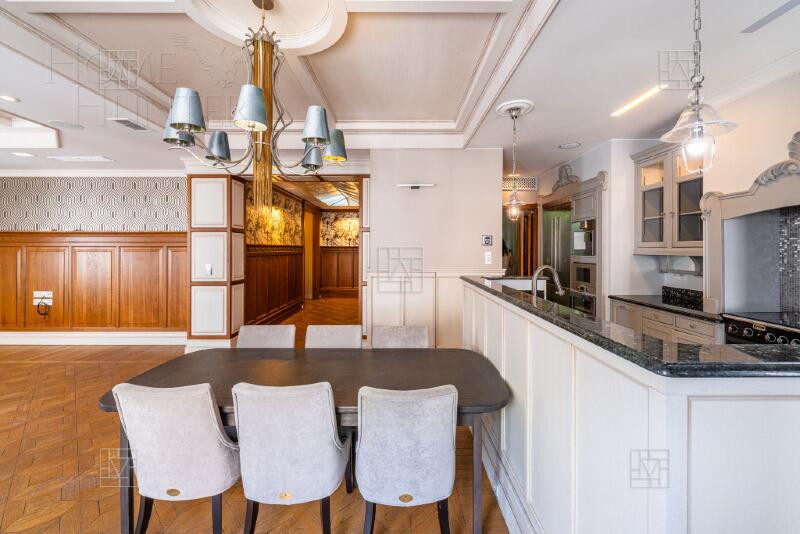 3-КОМН. КВАРТИРА С ОТДЕЛКОЙ 163 М² НА 3 ЭТАЖЕ