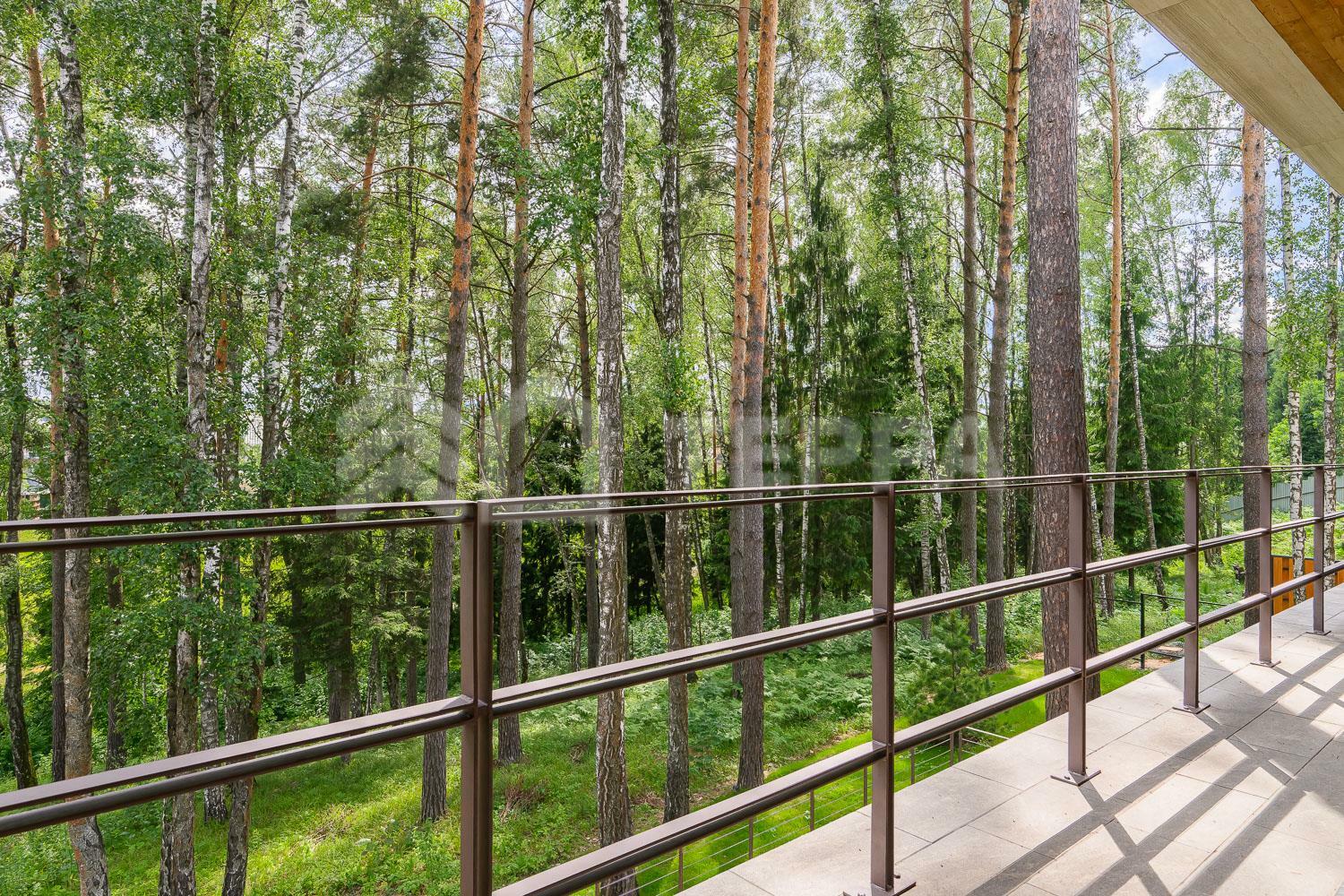 2-этажный коттедж 865 м² с отделкой