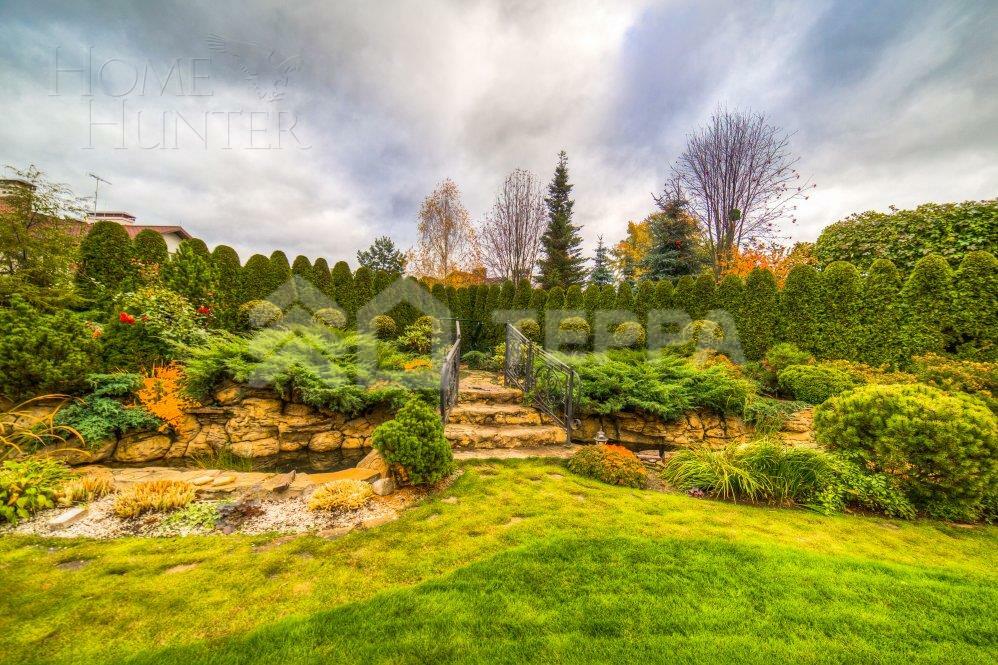 2-этажный коттедж 1 400 м² с отделкой