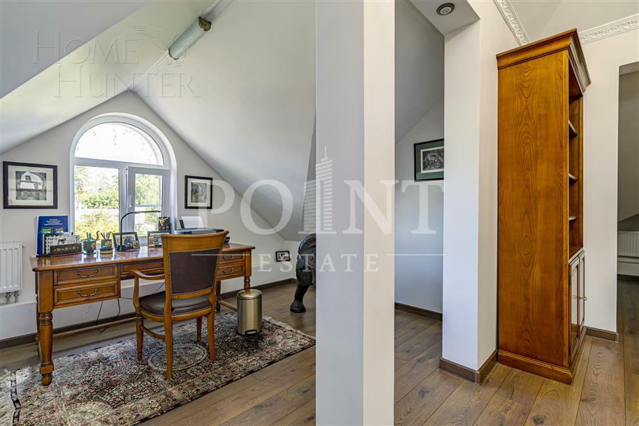 2-этажный коттедж 320 м² с отделкой