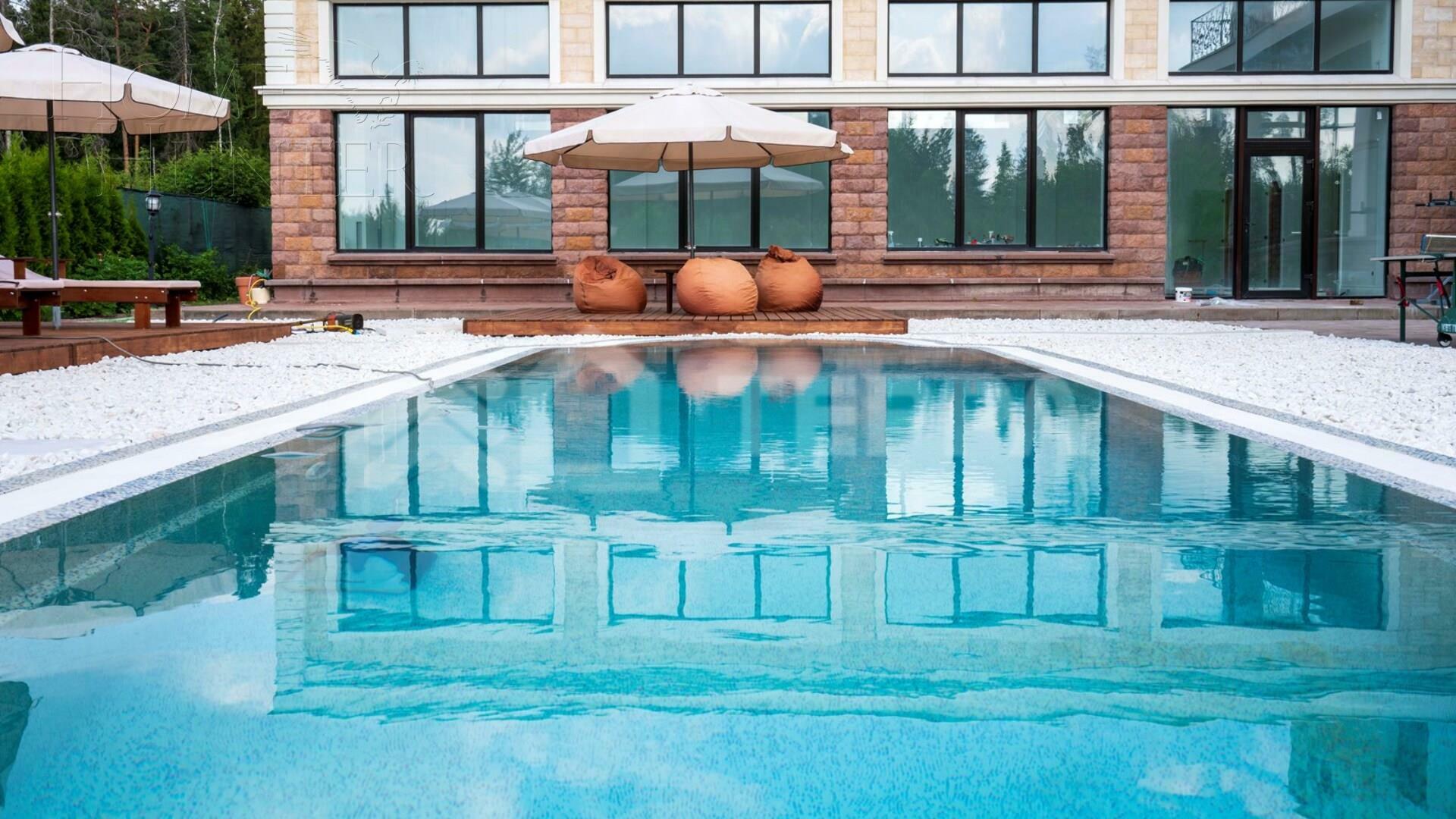 2-этажный коттедж 1 667 м² с отделкой