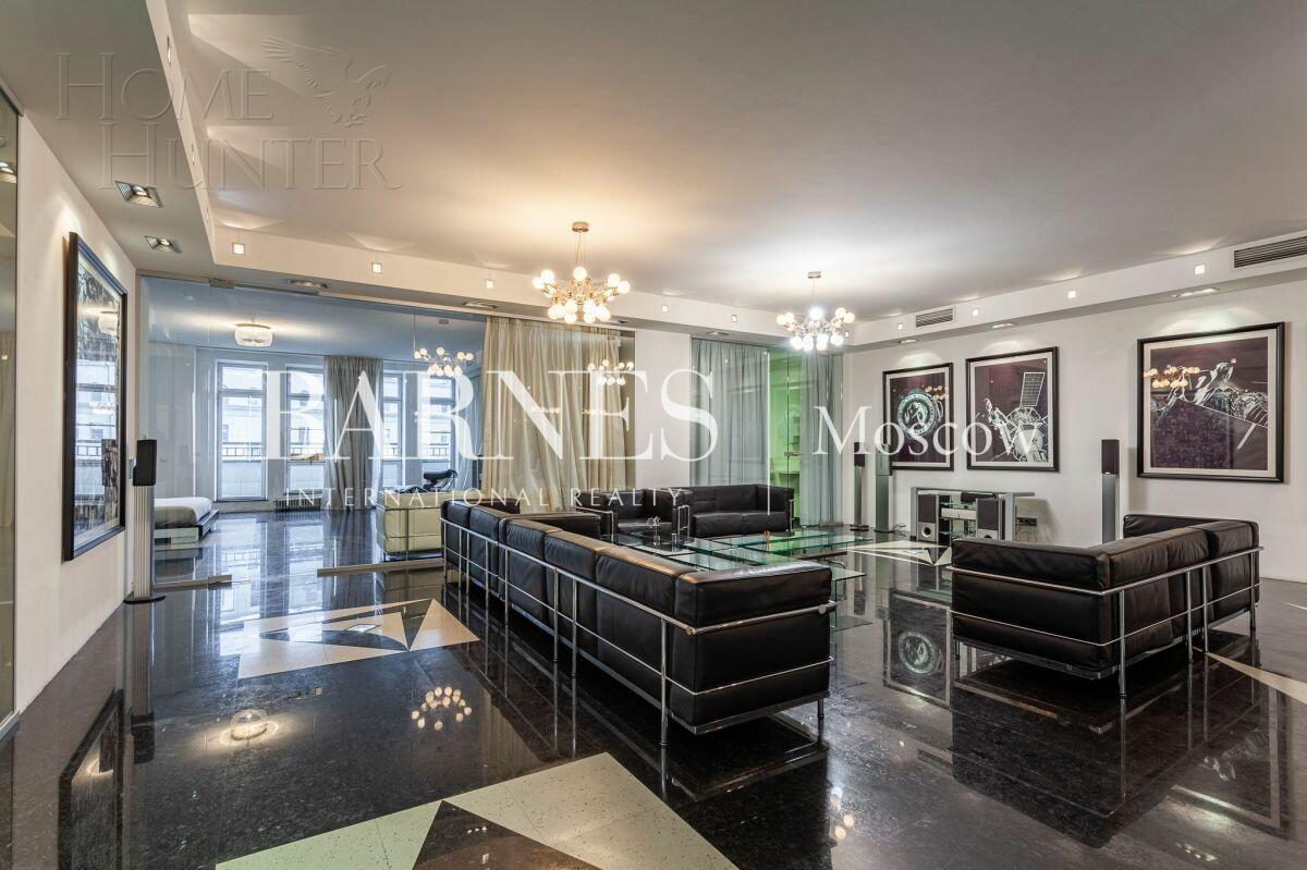 3-КОМН. КВАРТИРА С ОТДЕЛКОЙ 205 М² НА 10 ЭТАЖЕ