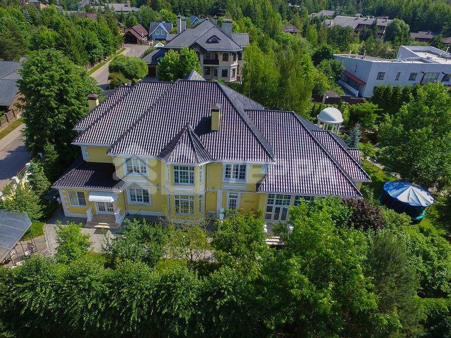 2-этажный коттедж 800 м² с отделкой