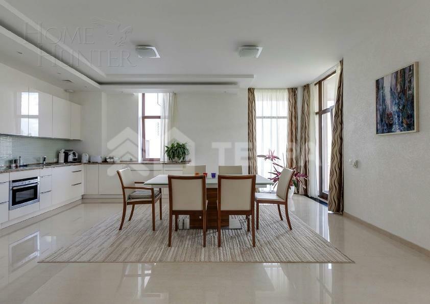 3-этажный коттедж 1 000 м² с отделкой