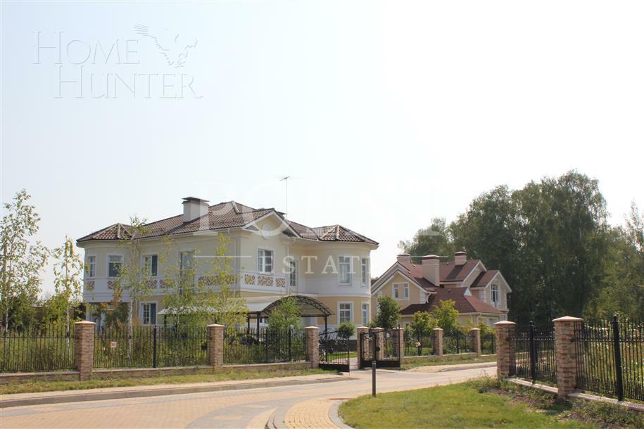 2-этажный коттедж 366 м² без отделки