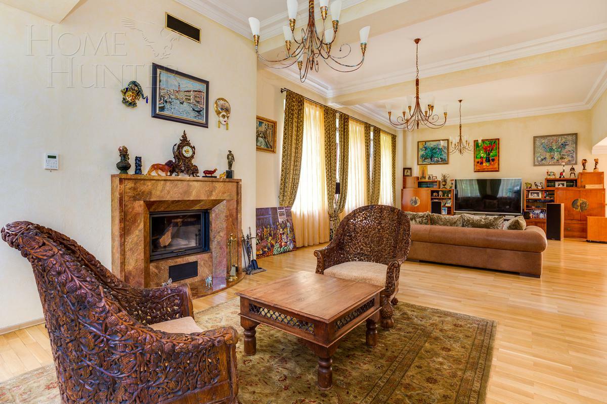 2-этажный коттедж 550 м² с отделкой