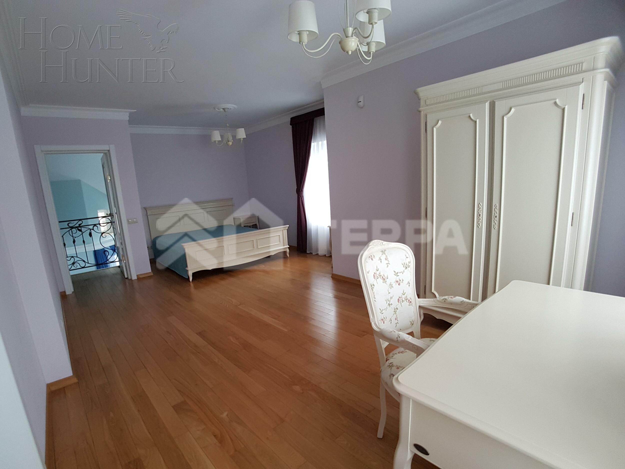 2-этажный коттедж 400 м² с отделкой