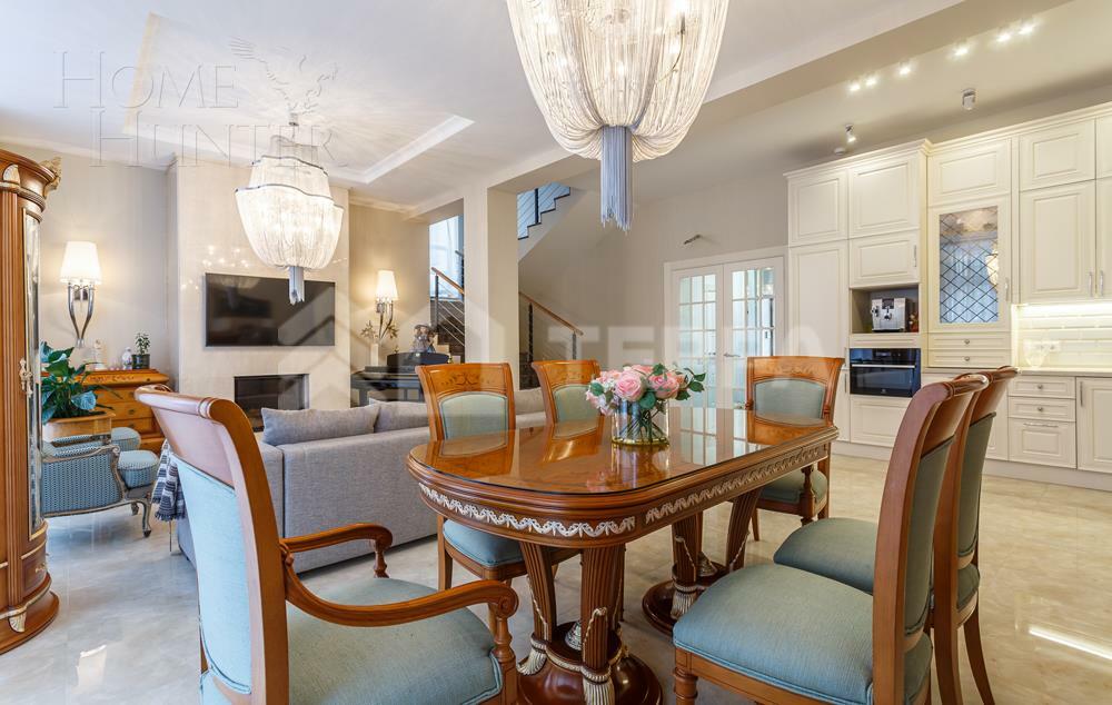 3-этажный таунхаус 360 м² с отделкой