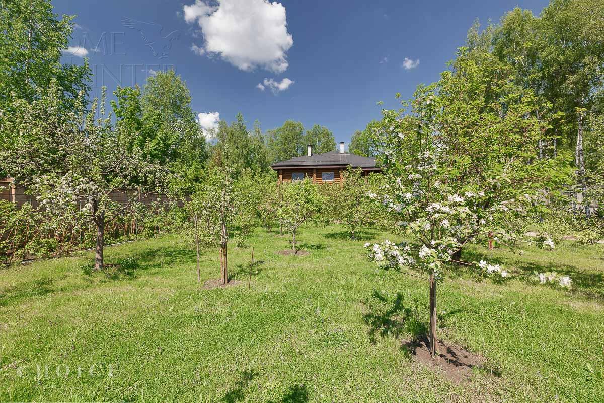 3-этажный коттедж 2 350 м² без отделки