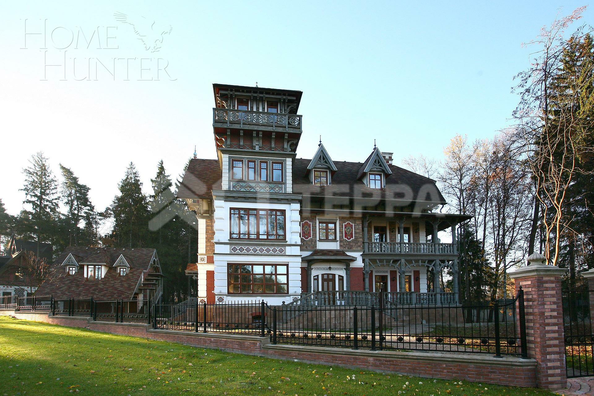 3-этажный коттедж 697 м² с отделкой