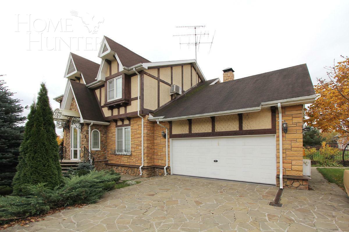 2-этажный коттедж 300 м² с отделкой