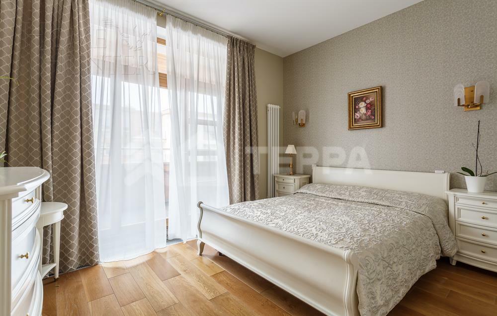 3-этажный таунхаус 360 м² с отделкой