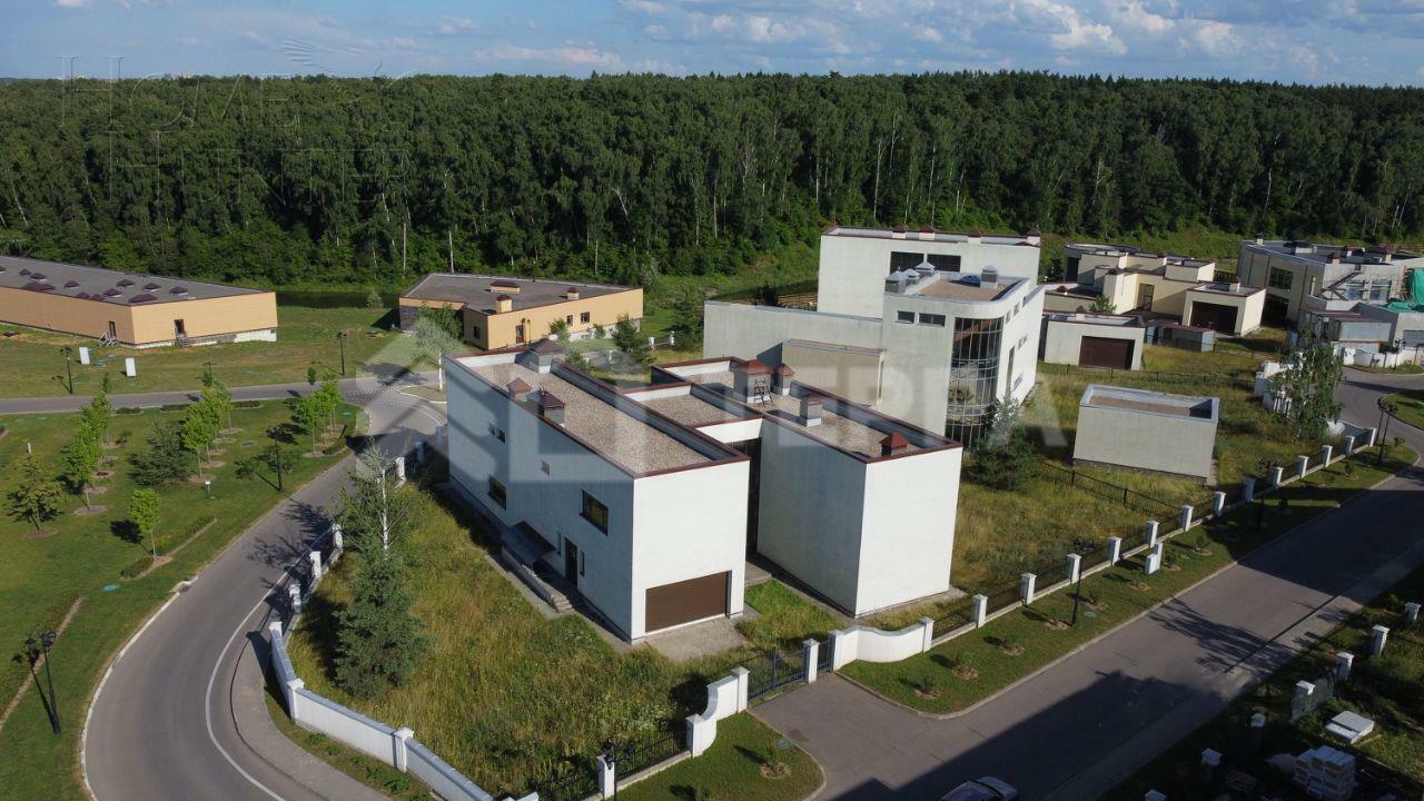 2-этажный коттедж 1 167 м² без отделки