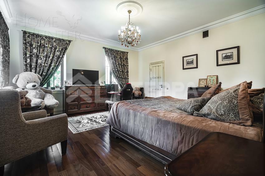 2-этажный коттедж 850 м² с отделкой