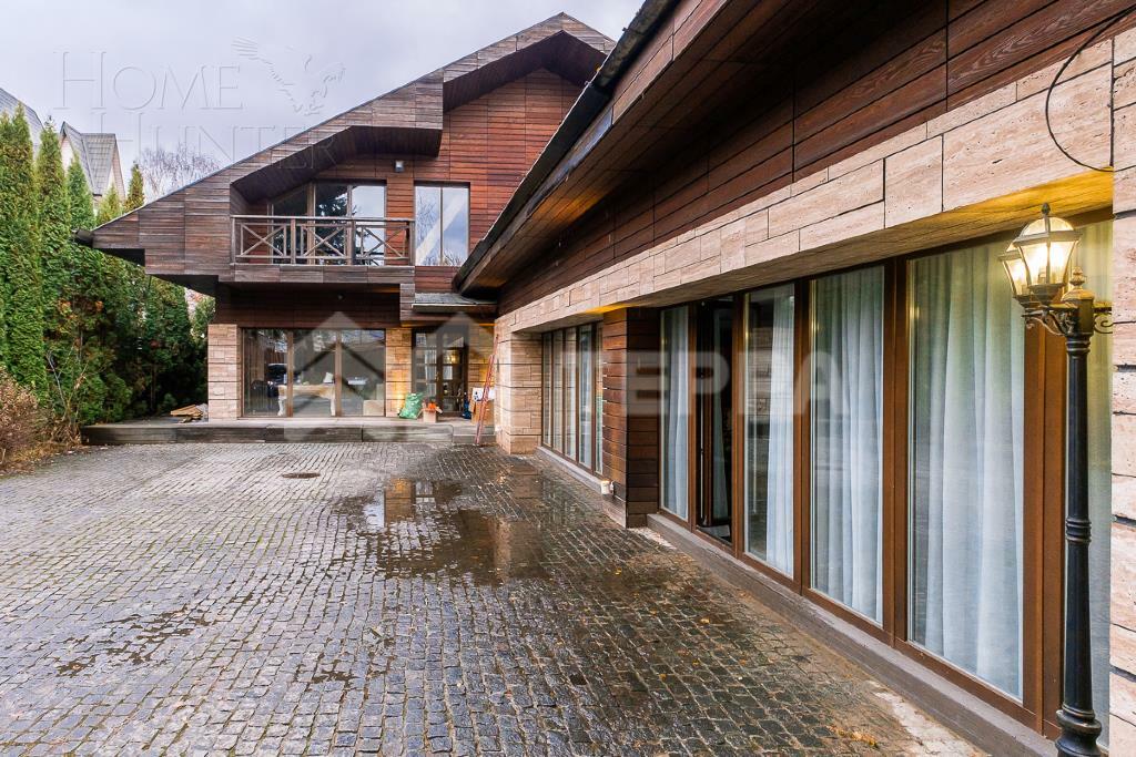 КОТТЕДЖ 650 м² с отделкой