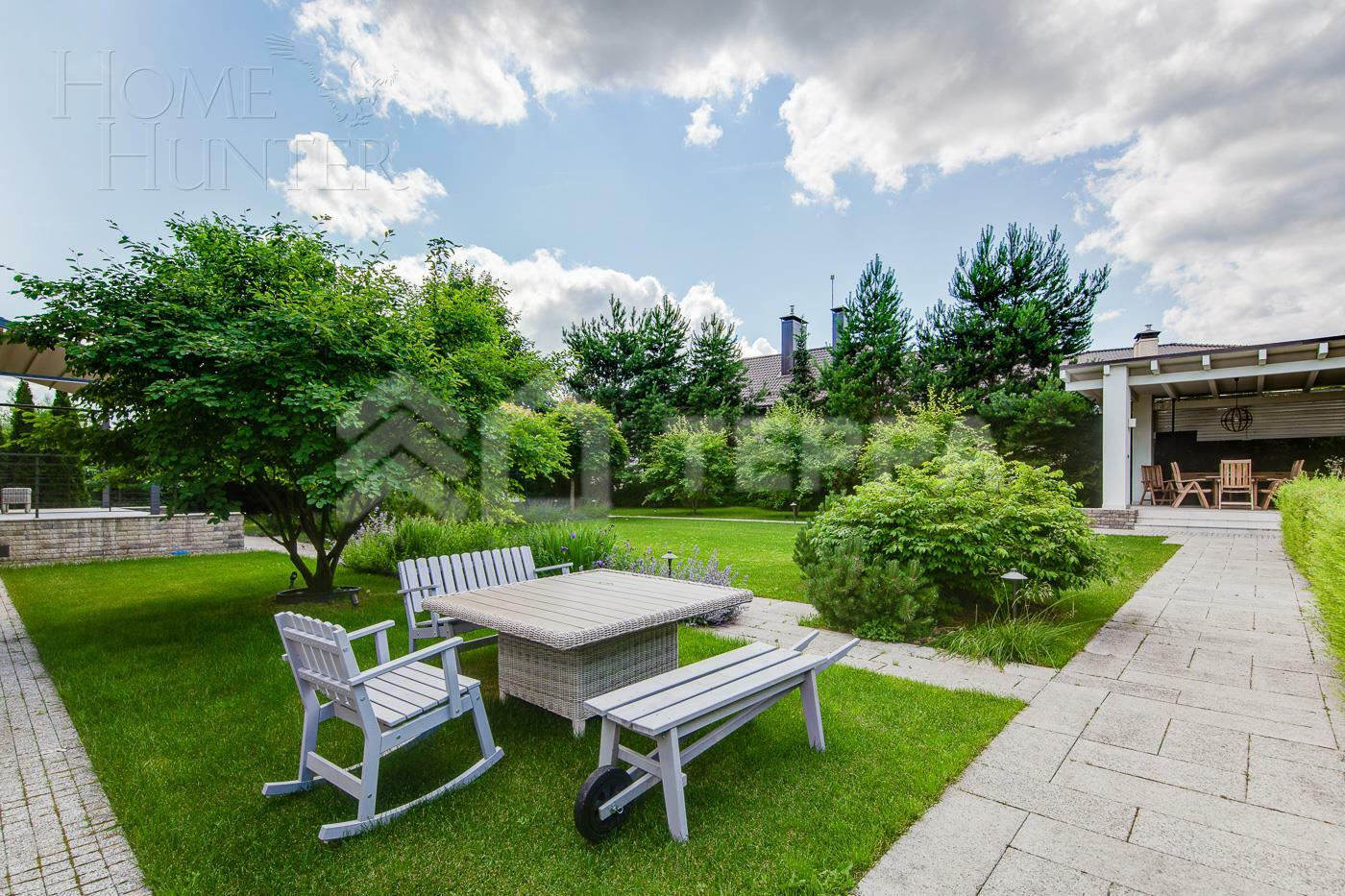 2-этажный коттедж 700 м² с отделкой