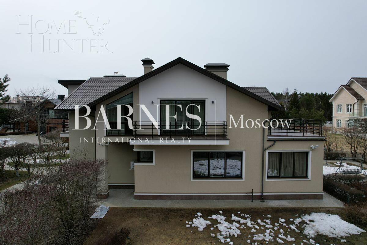 2-этажный коттедж 637 м² с отделкой