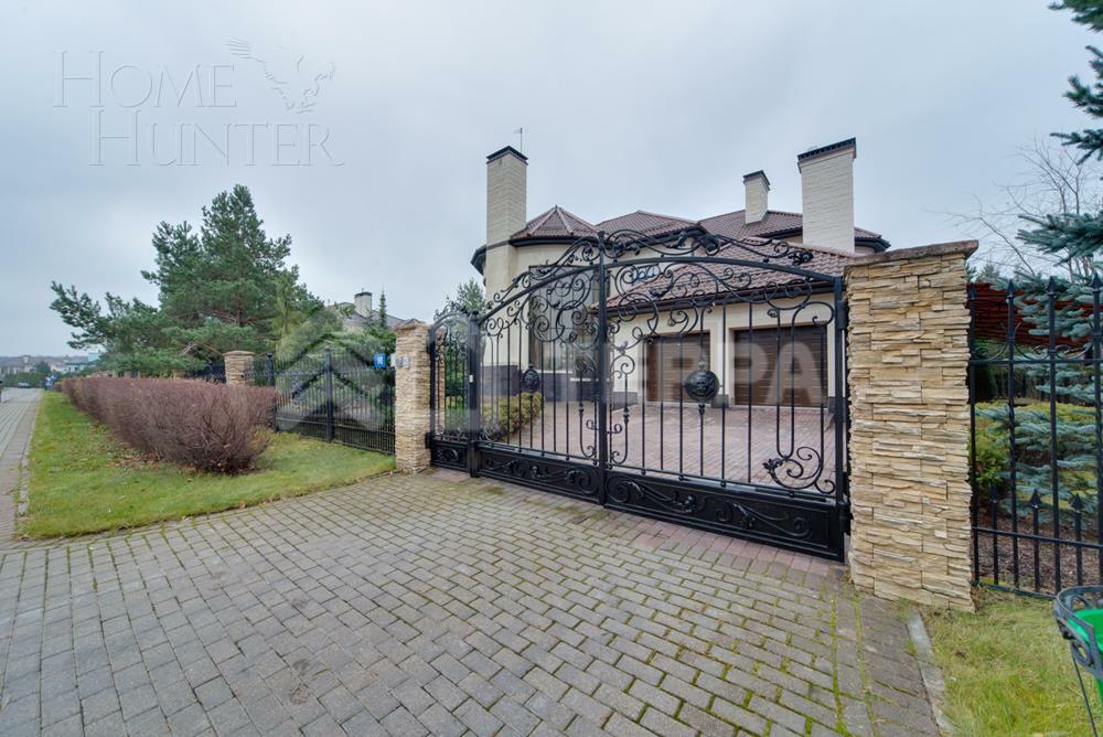 2-этажный коттедж 850 м² с отделкой