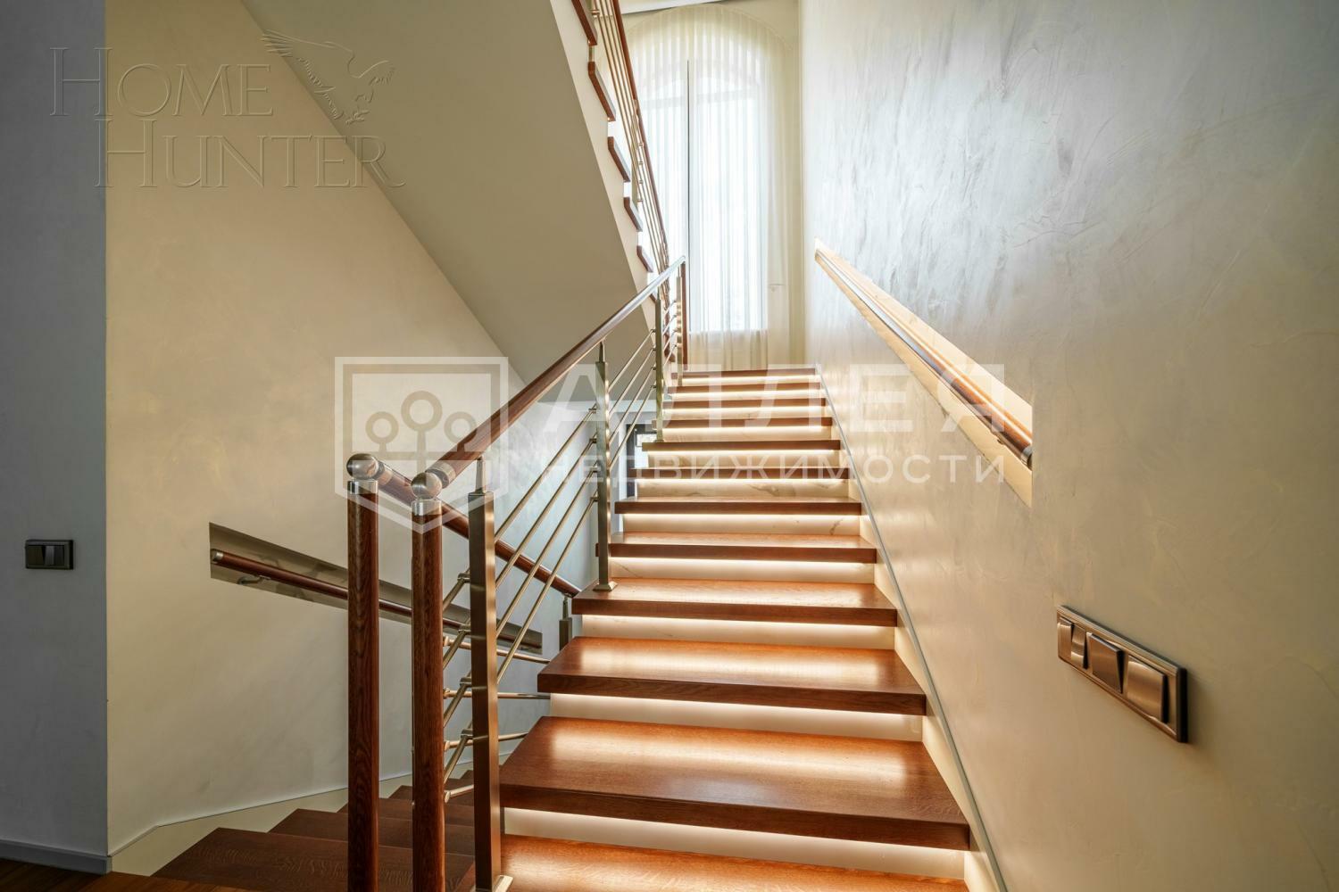 2-этажный коттедж 355 м² с отделкой