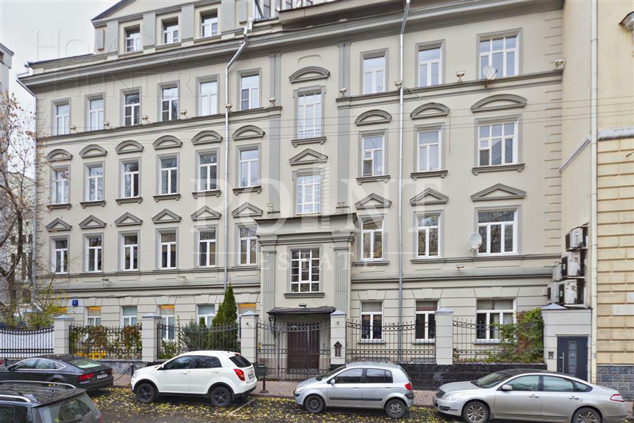 3-КОМН. КВАРТИРА С ОТДЕЛКОЙ 135 М² НА 2 ЭТАЖЕ