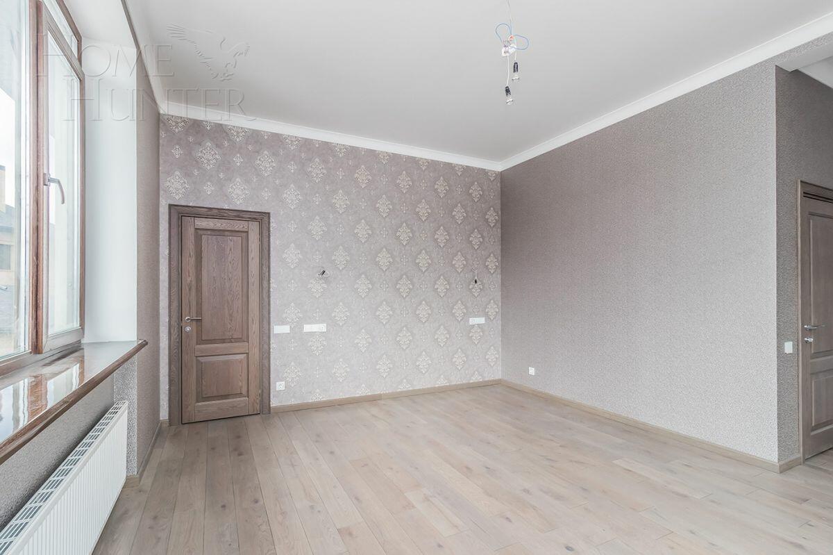 2-этажный коттедж 400 м² с отделкой