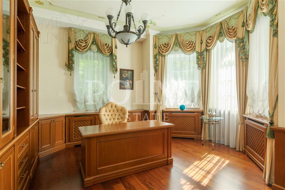 2-этажный коттедж 1 200 м² с отделкой