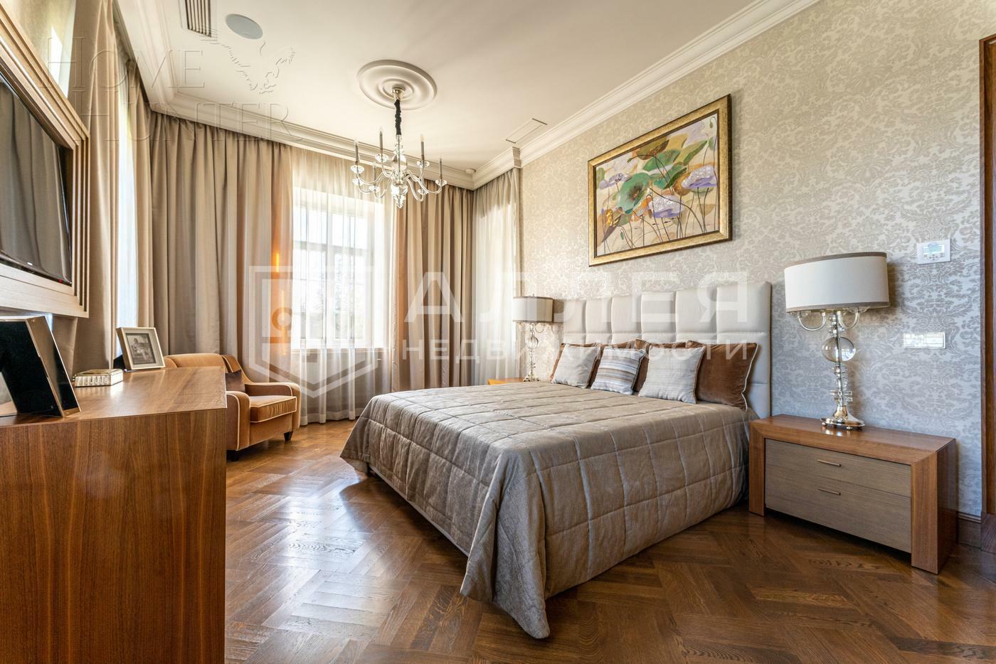 2-этажный коттедж 1 065 м² с отделкой