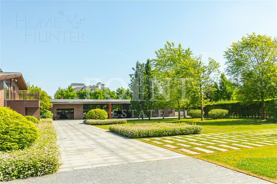 2-этажный коттедж 1 254 м² с отделкой