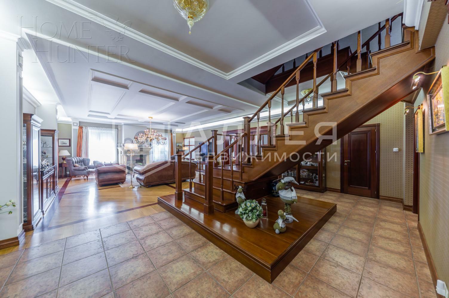 3-этажный коттедж 541 м² с отделкой