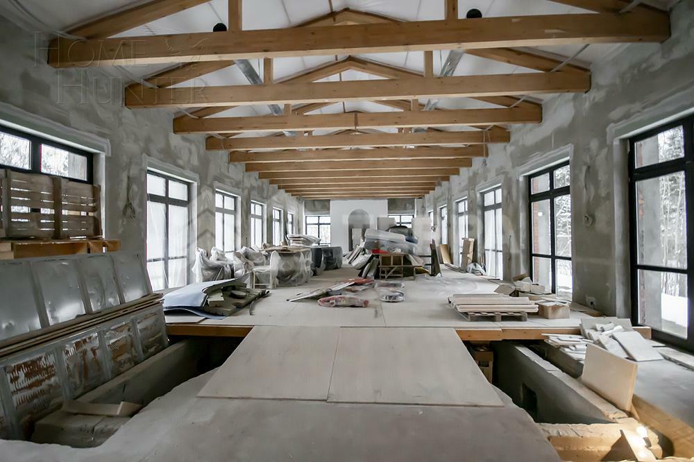 2-этажный коттедж 1 350 м² без отделки